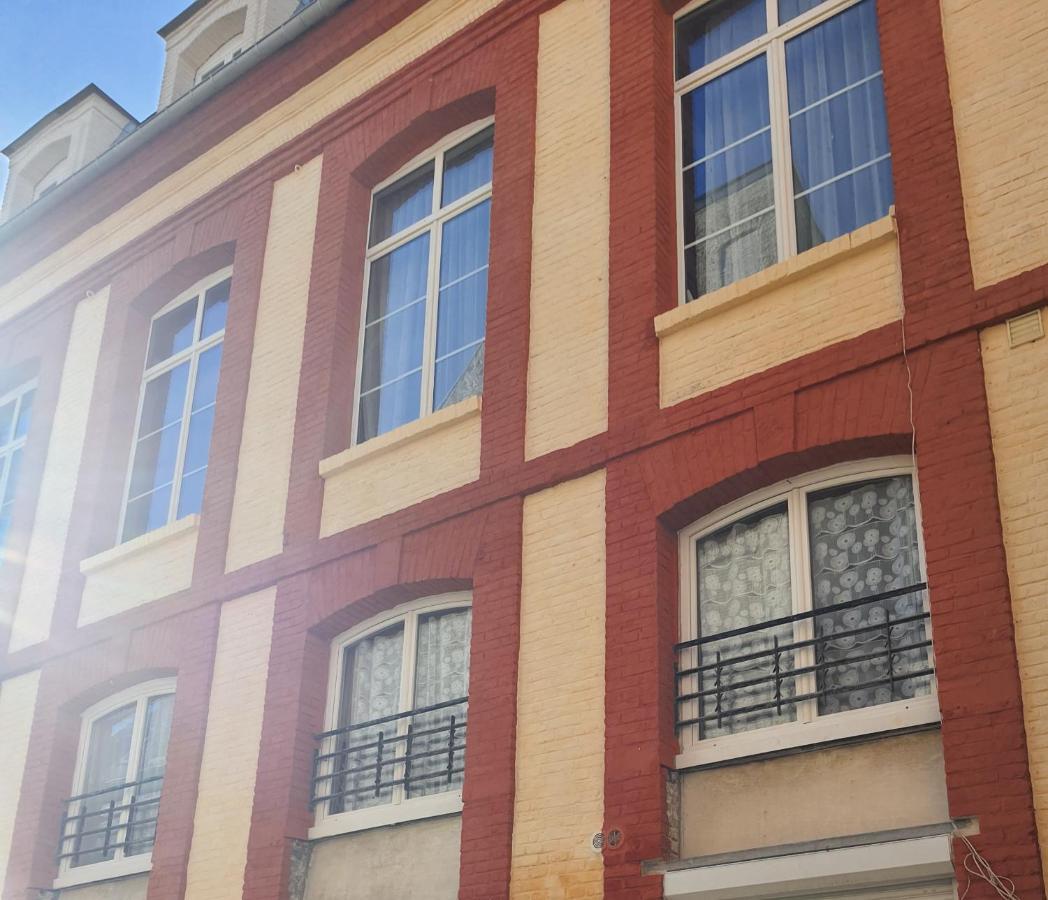 Ferienwohnung Au Coin Du Quai Entre Mer Et Port De Plaisance Dieppe Exterior foto